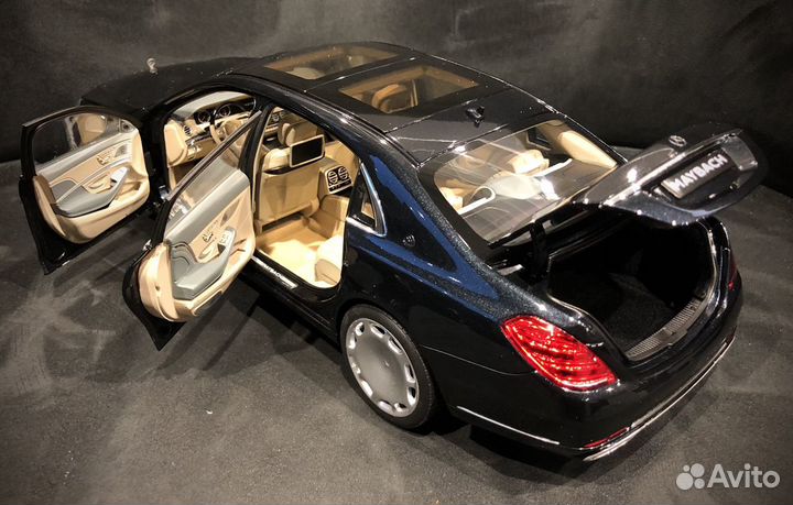 Модель 1:18 Mercedes Maybach S 650 x222