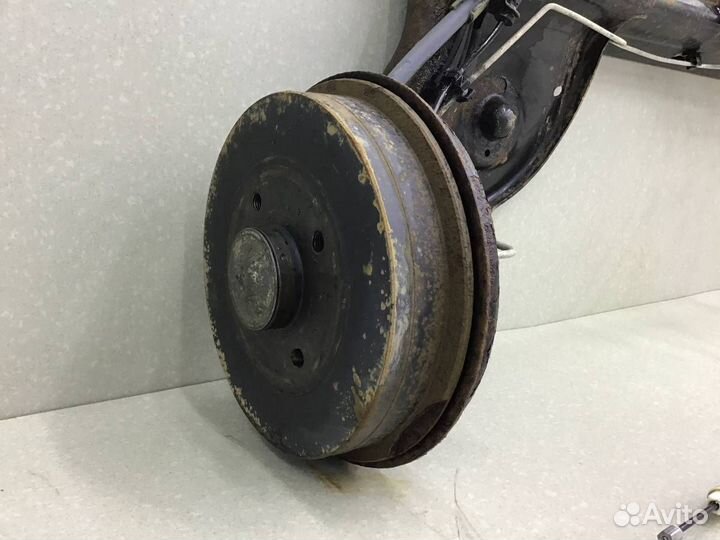 Балка задняя Renault Logan (2) 2014 555112782R