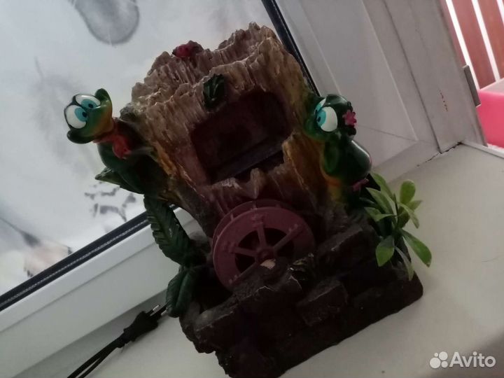 Декоративный фонтанчик в детскую