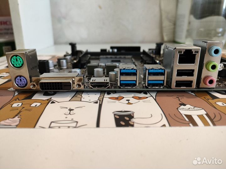 Материнка MSI A320M-A PRO