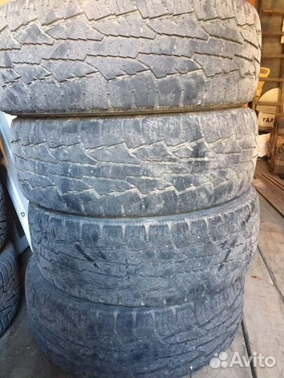 Nokian Tyres Rotiiva AT 215/65 R16
