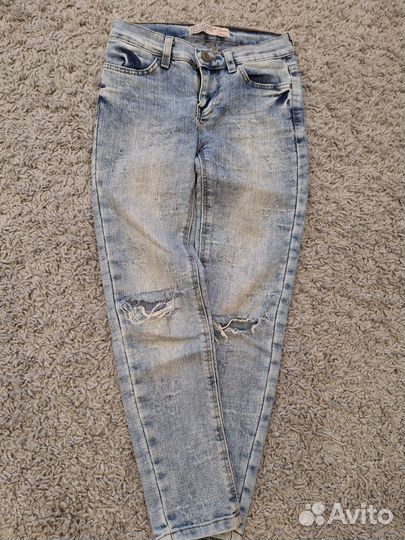 Джинсы, шорты для девочки р.122-128