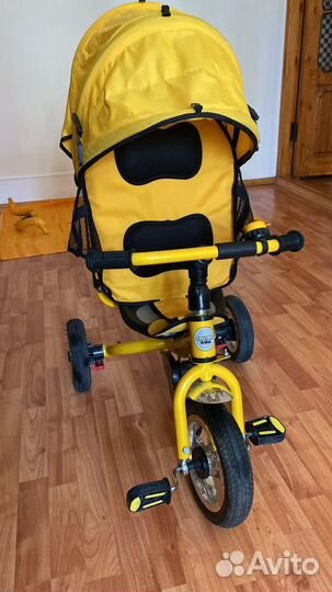 Прогулочная коляска трость