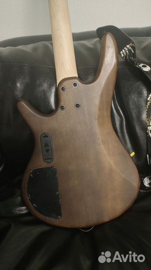 Бас-гитара Ibanez GSR200B-WNF