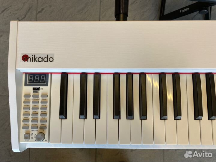 Mikado MK-1000W — цифровое фортепиано