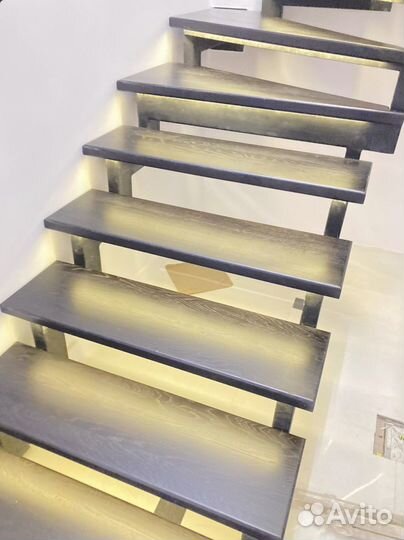 Автоматическая подсветка лестницы