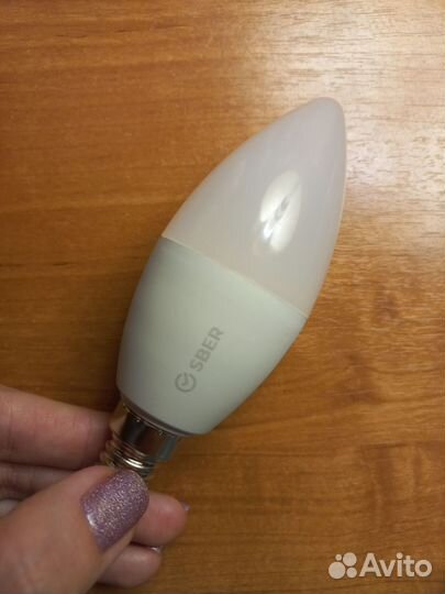 Умная лампочка сбер е14