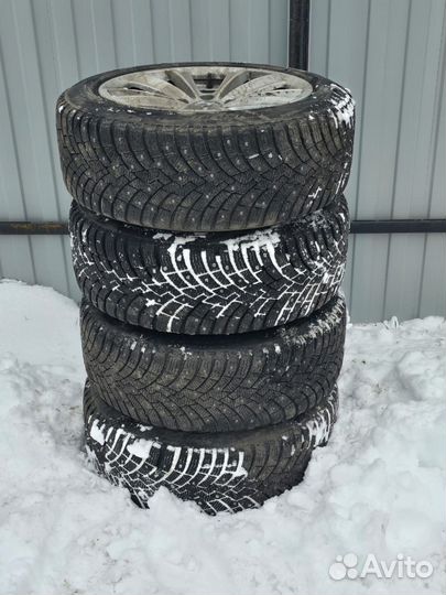 Колеса в сборе r17 зимние BMW F10