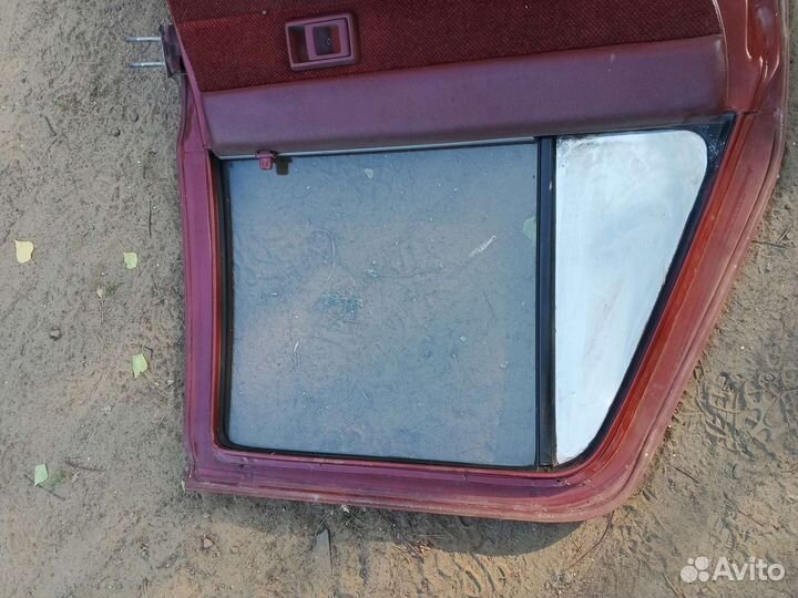 Дверь задняя левая Toyota Hilux surf