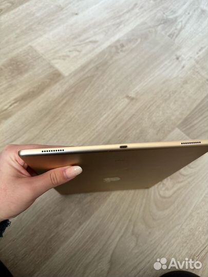 iPad pro 12.9 2 поколение 256 гиг