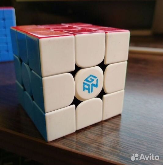 Кубики Рубика и их модификации