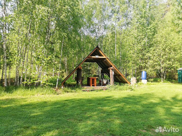 Аренда беседки с мангалом у воды