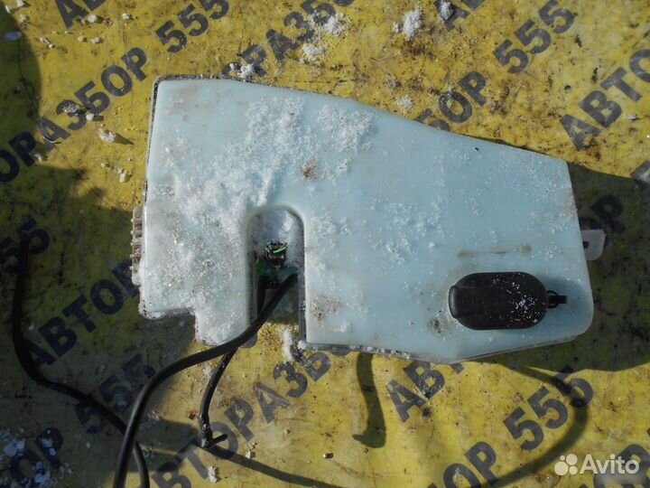 Бачок омывателя Renault Sandero 2009-2014