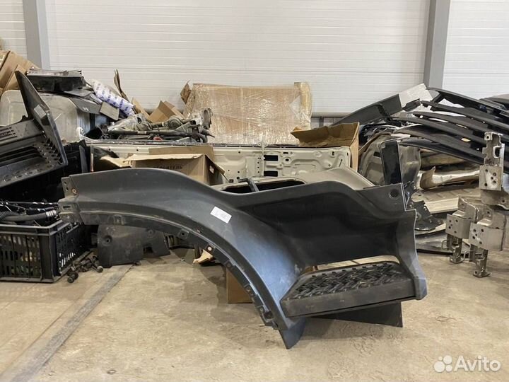 Подножка кабины правая Volvo FM5 84433464