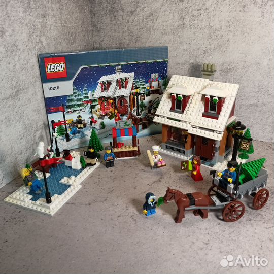 Новогодний набор Lego 10216