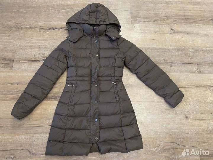 Пуховик жегский Benetton XS