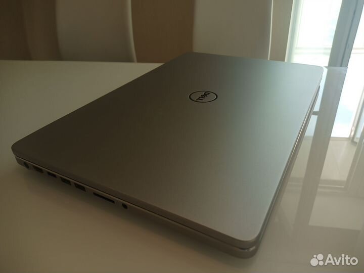 Ноутбук Dell Inspiron 7737