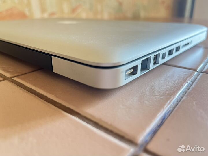 Apple MacBook Pro 13