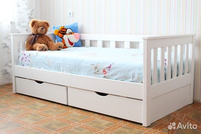 Детская кровать из сосны новая