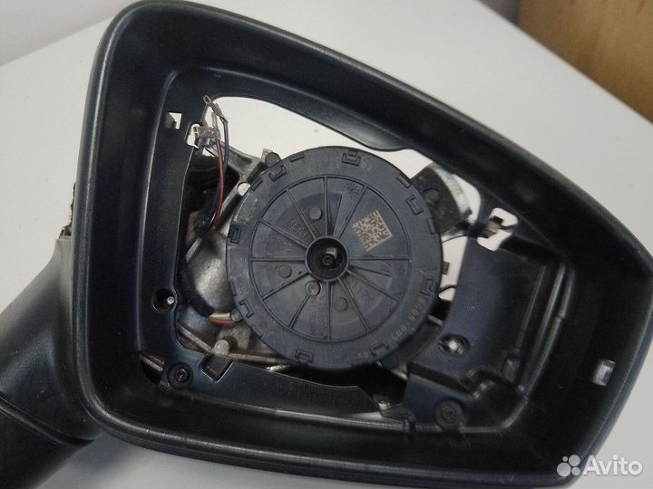 Корпус зеркала право VW Tiguan 2 13 контактов
