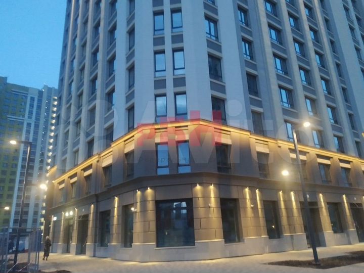 Сдам торговое помещение 113 кв. м