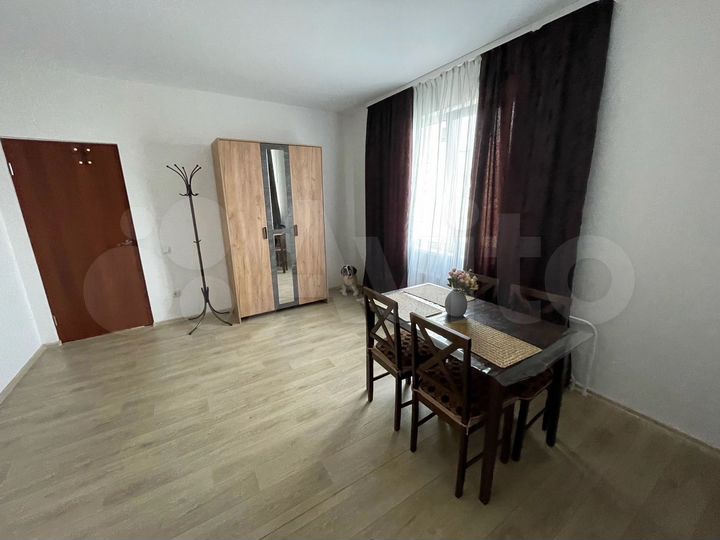 2-к. квартира, 59 м², 5/5 эт.