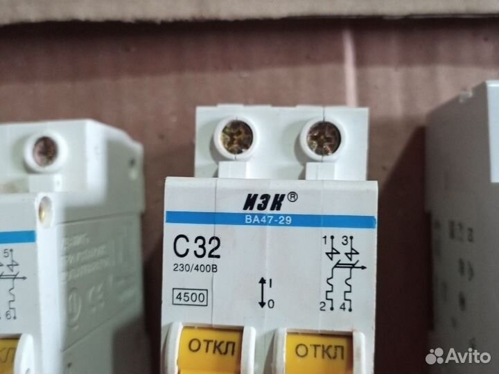 Автоматический выключатель iek