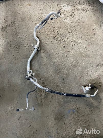 Трубка кондиционера Ford Focus CB8 iqdb 2012