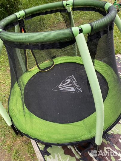 Детский батут с сеткой