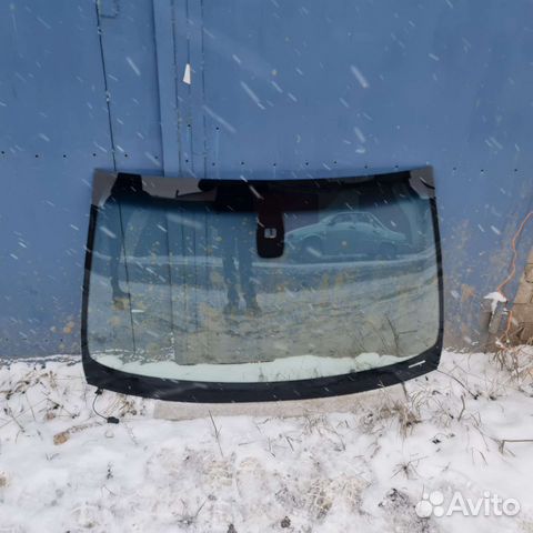 Лобовое стекло