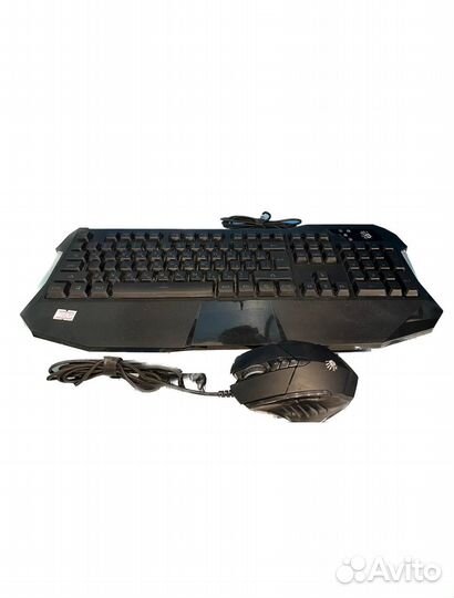 Игровая клавиатура Bloody B130 +мышка