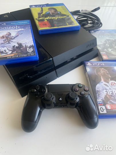 Sony playstation 4 Прекрасное состояние