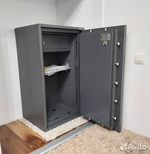 Огневзломостойкий сейф valberg гарант евро 95T EL