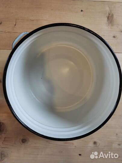 Кастрюля эмалированная СССР 20 л