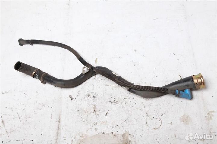 Горловина топливного бака BMW 3-серия E90/E91 200