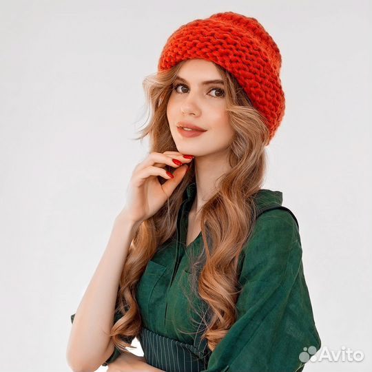 Шапка из кашемира вязаная спицами. Ручная работа