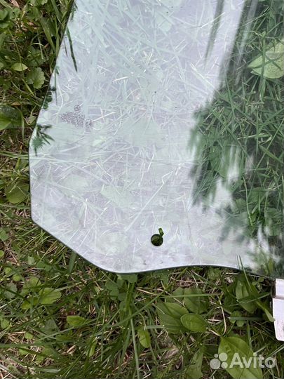 Стекло левое slk r170