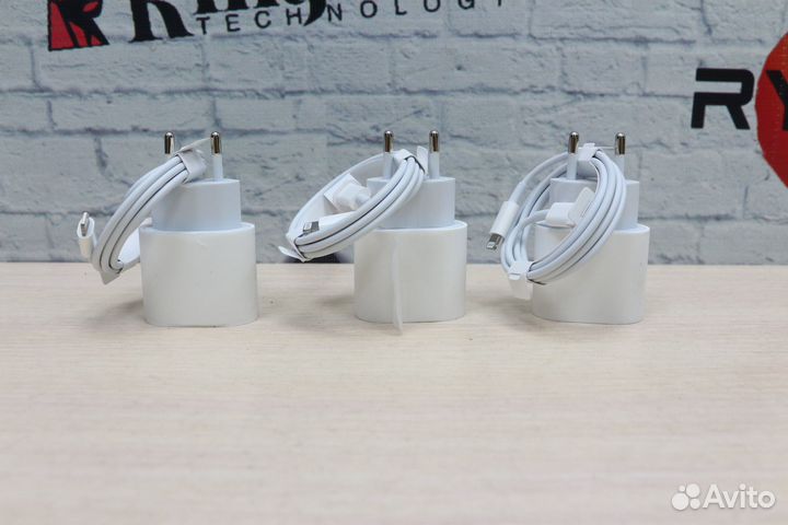 Apple 20W USB-C Power Adapter + Кабель Ориг. Новый