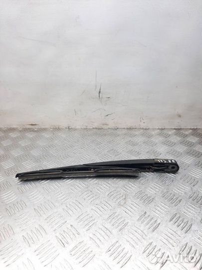 Щеткодержатели (поводок стеклоочистителя, дворник)