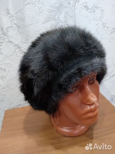 Берет женский норковый