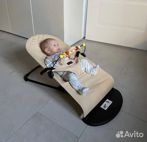 Шезлонг детский