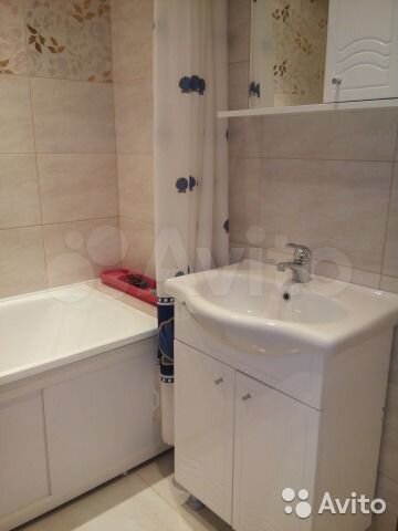 1-к. квартира, 48 м², 3/10 эт.