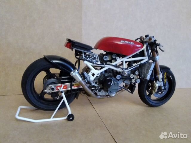 Tamiya 1/12 custom. Ducati 888. Модель мотоцикла