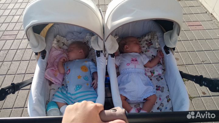 Коляска для двойни