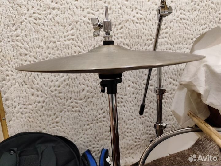 Продам Hi-hat Zildjian New Beat 14