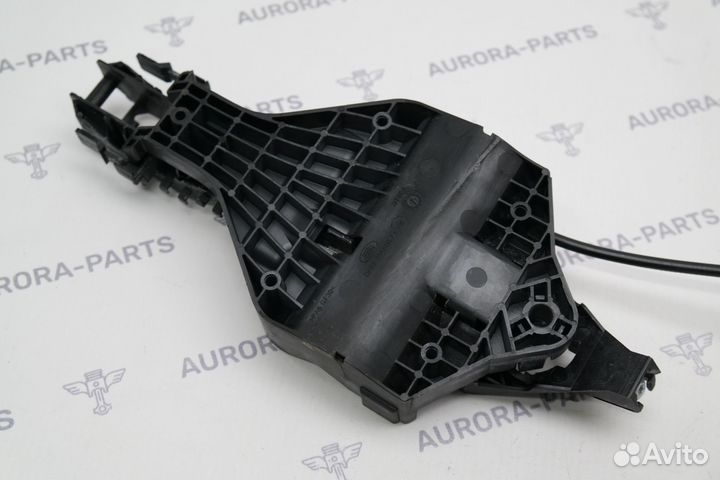 Замок задней двери Range Rover 4 L405