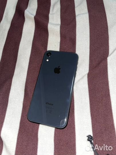 iPhone Xr, 128 ГБ