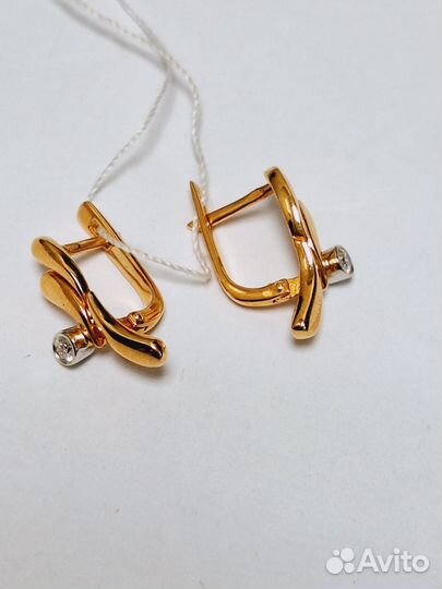 Золотые серьги с Бриллиантом (44350)