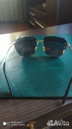 Солнцезащитные очки женские