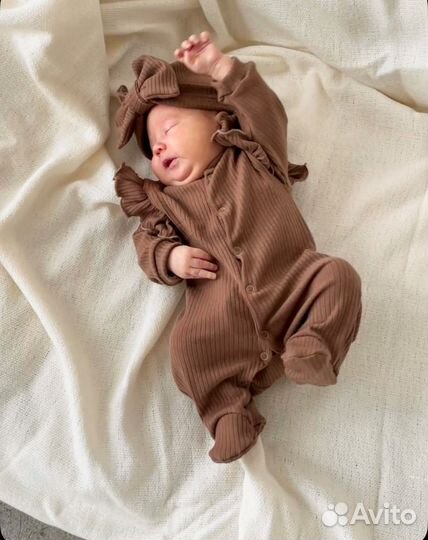 Комбинезон с шапочкой